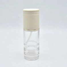 Pompe or verre bouteille cosmétique